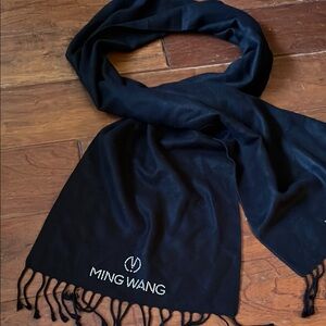 Ming Wang Elegant black  Scarf